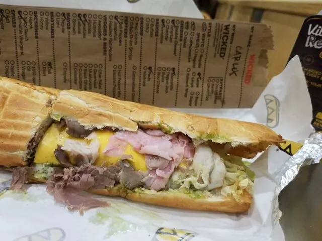 Which Wich