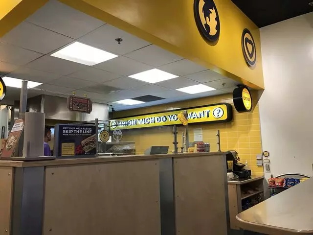 Which Wich