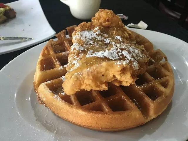 1621 Bistro