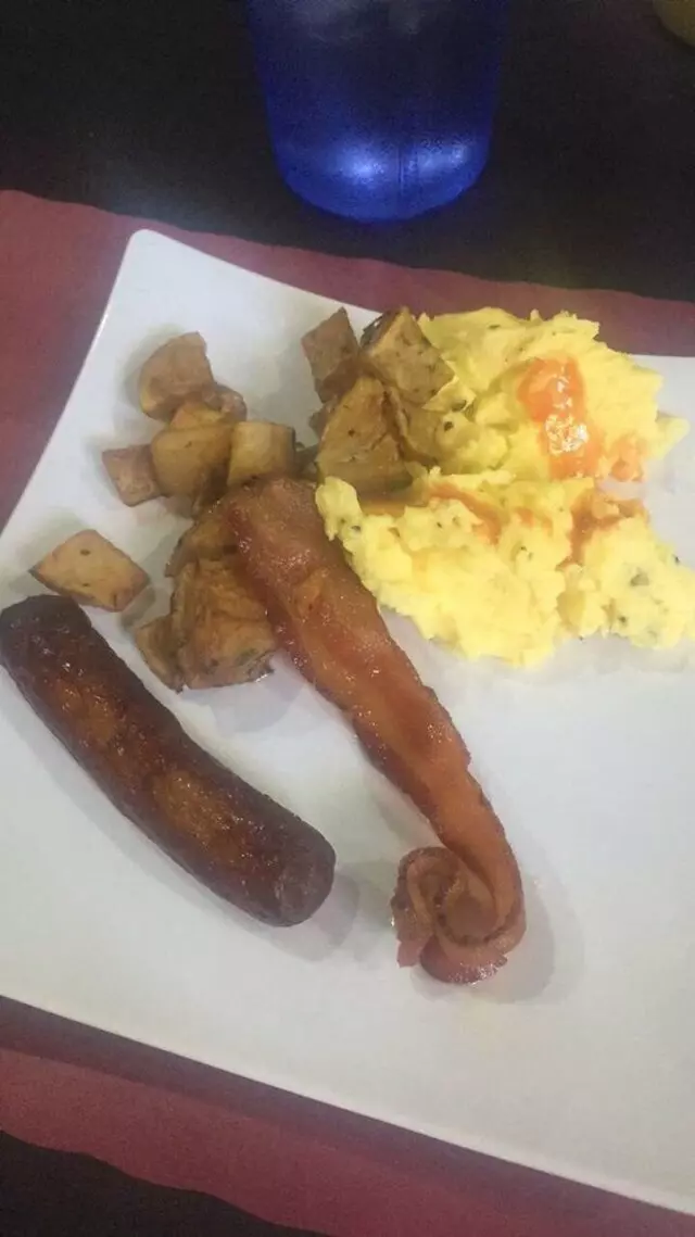1621 Bistro