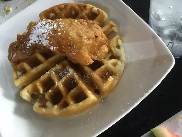 1621 Bistro