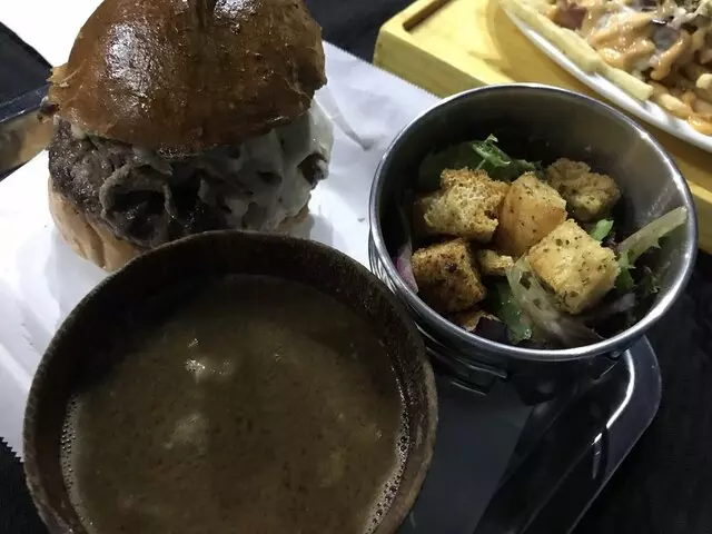 1621 Bistro