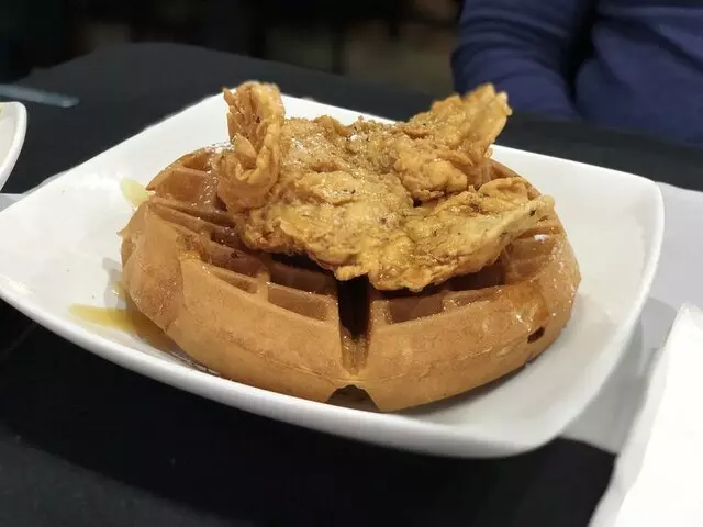 1621 Bistro