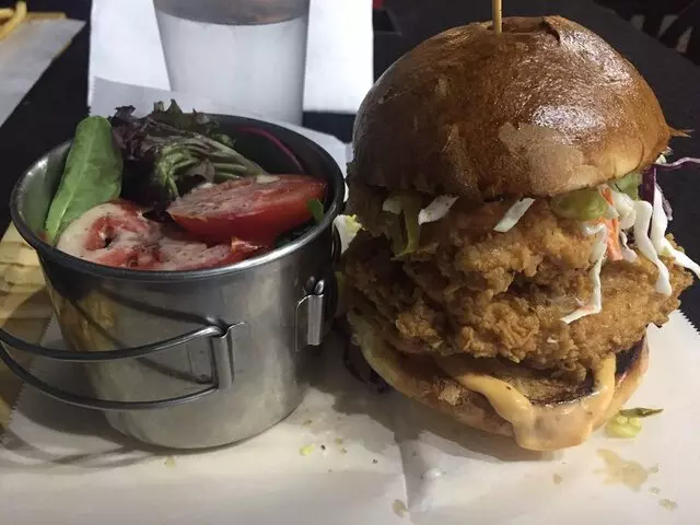 1621 Bistro