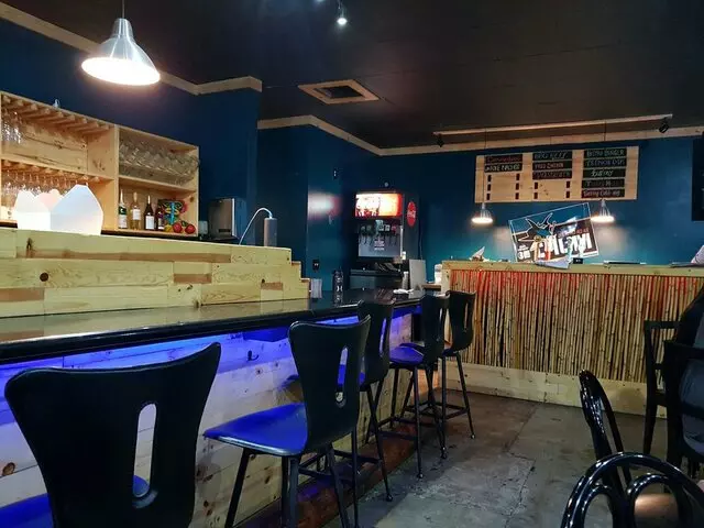 1621 Bistro