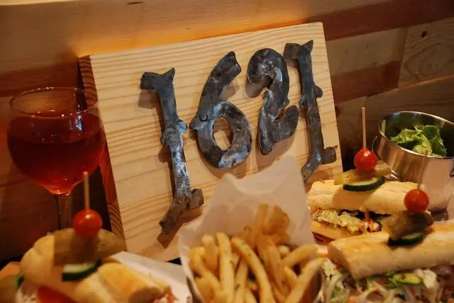 1621 Bistro
