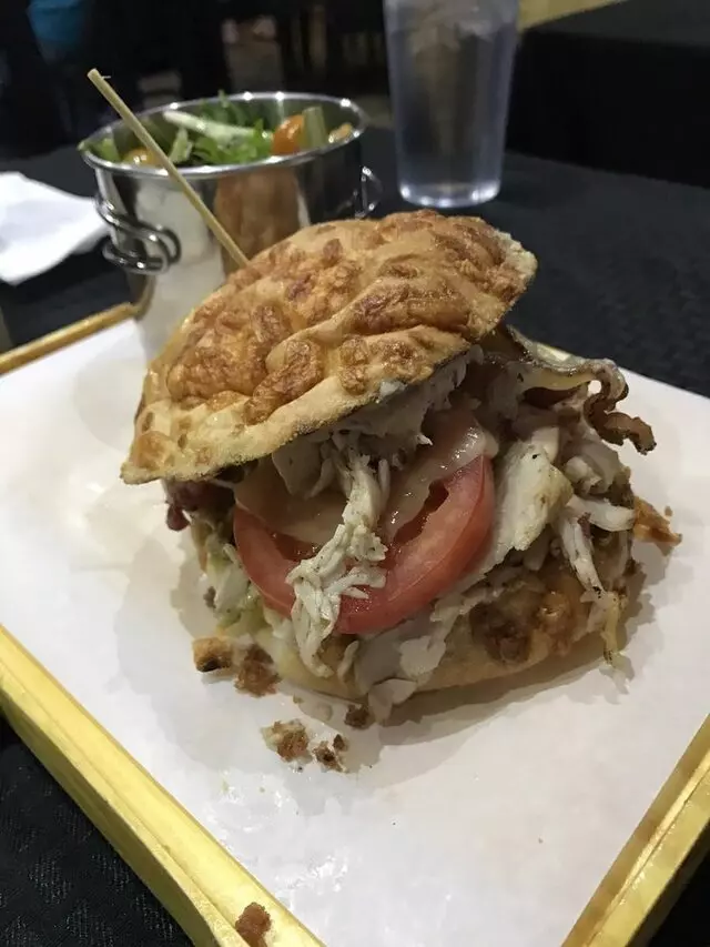 1621 Bistro