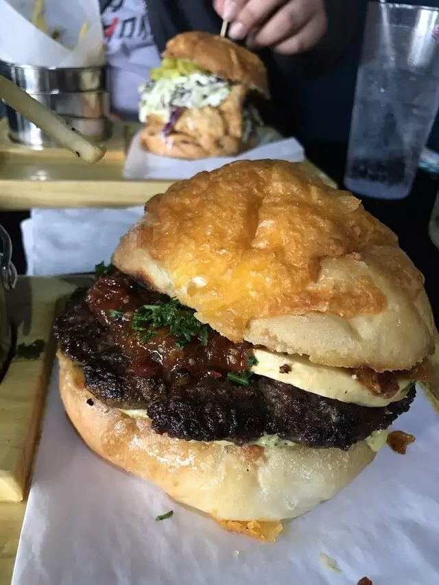 1621 Bistro