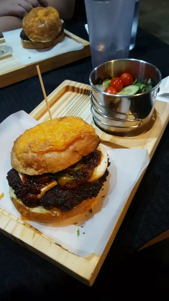 1621 Bistro