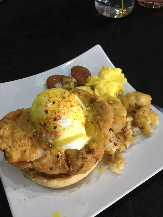 1621 Bistro