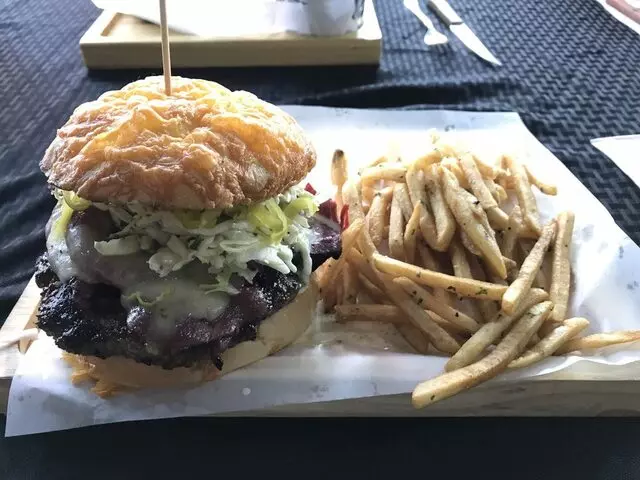 1621 Bistro