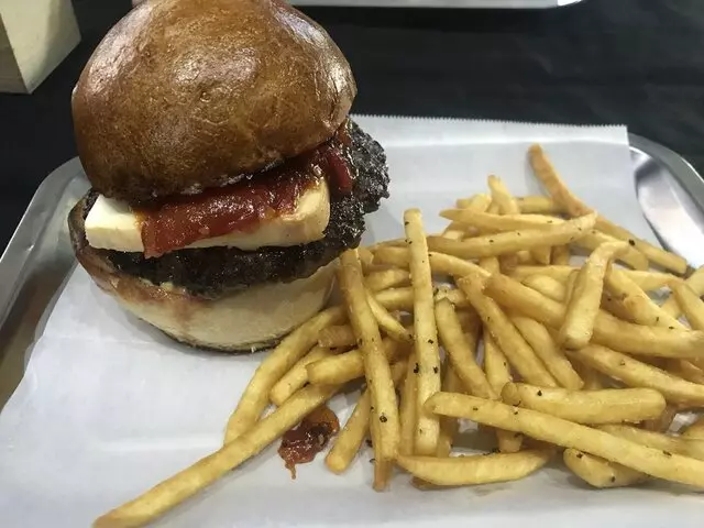 1621 Bistro