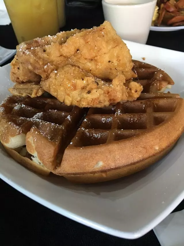 1621 Bistro