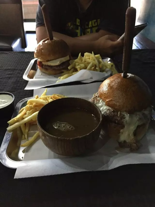1621 Bistro