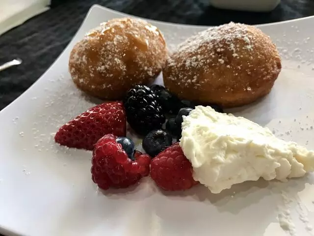 1621 Bistro