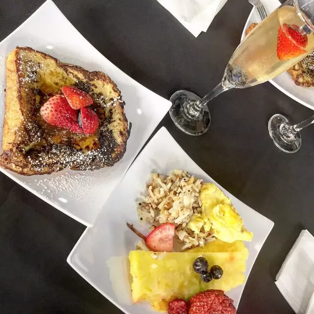 1621 Bistro