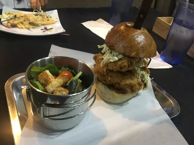 1621 Bistro
