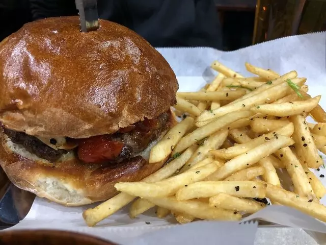 1621 Bistro