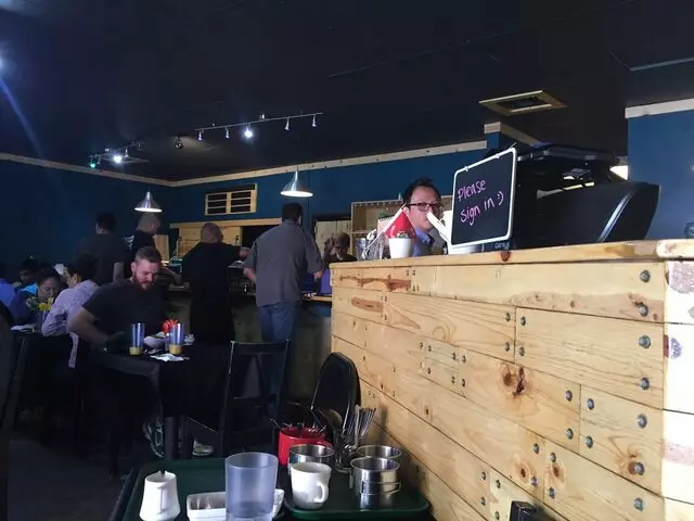 1621 Bistro
