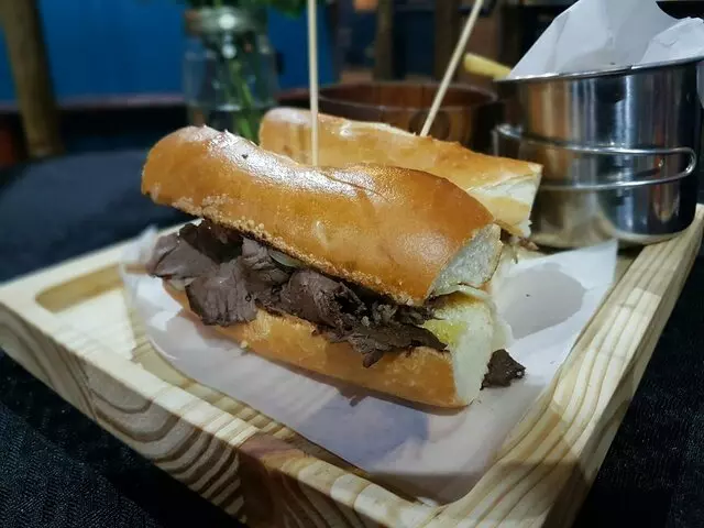1621 Bistro