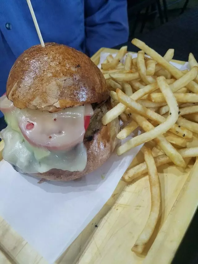 1621 Bistro
