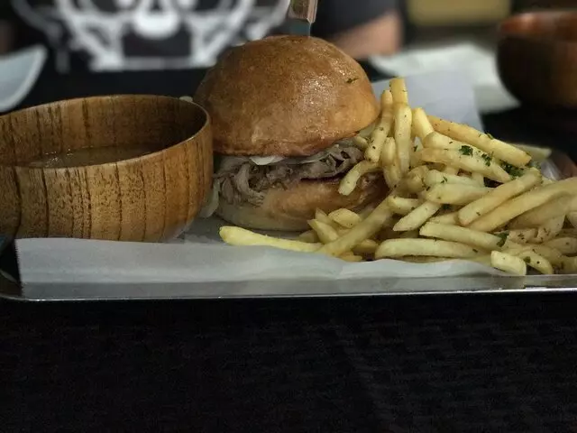 1621 Bistro