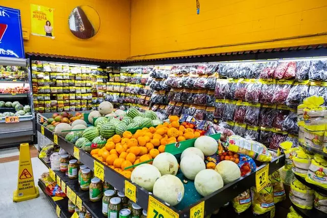 Lucky 7 Supermarket