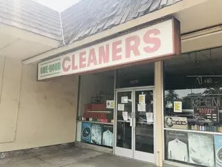 One Hour Cleaners