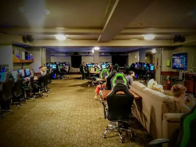 AFKgg Gamer Lounge