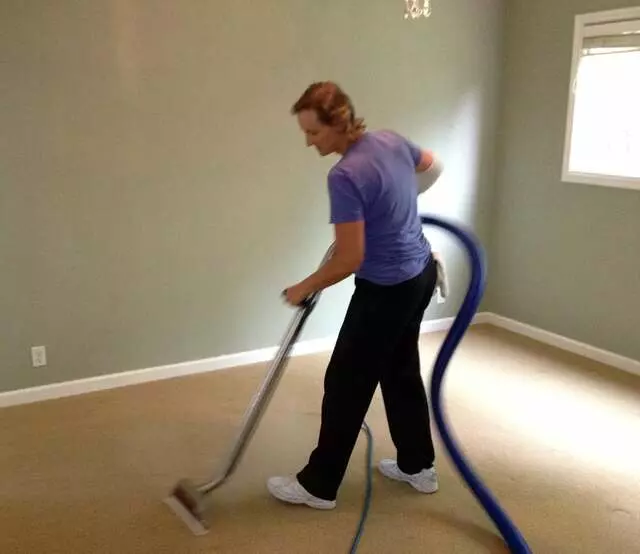 A Woman’s Touch Carpet Cleaning