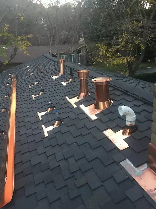 Acme Roofing Services