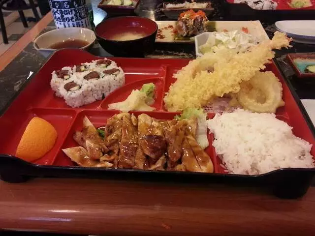 Seven Seas Sushi