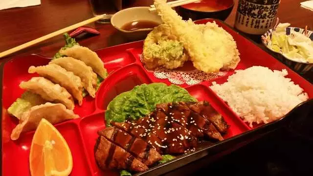 Seven Seas Sushi