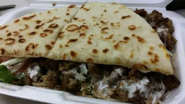 Agha’s Gyro Express