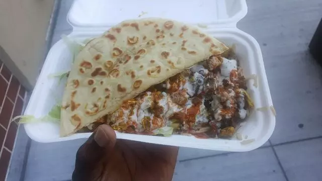 Agha’s Gyro Express