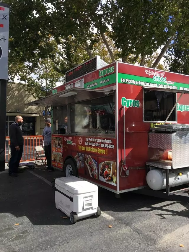 Agha’s Gyro Express