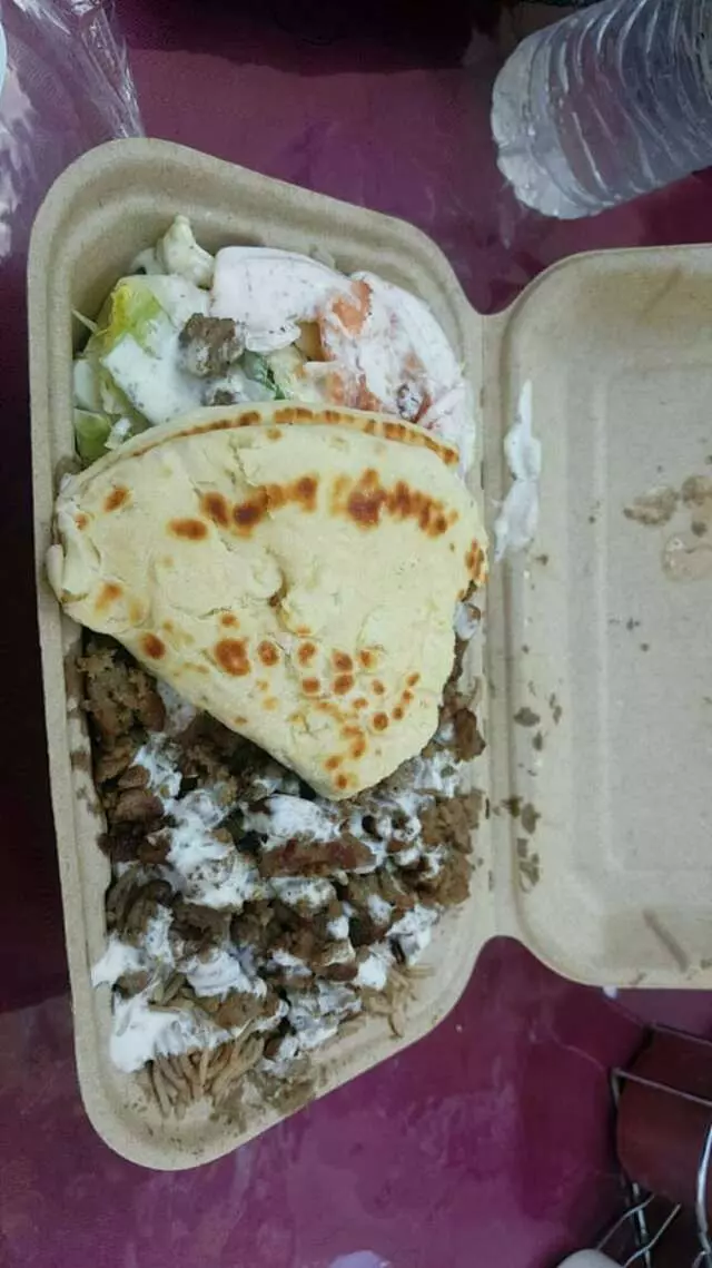Agha’s Gyro Express