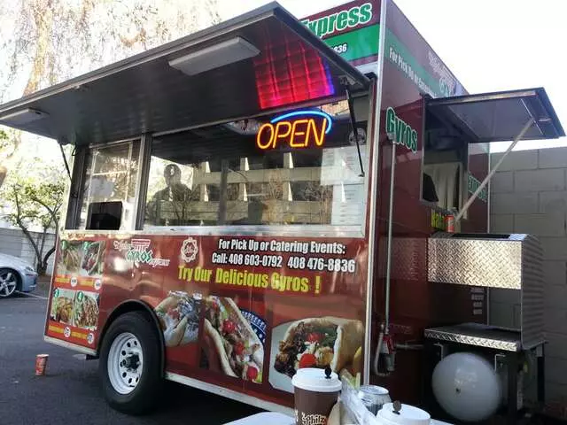 Agha’s Gyro Express