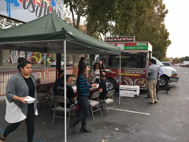 Agha’s Gyro Express