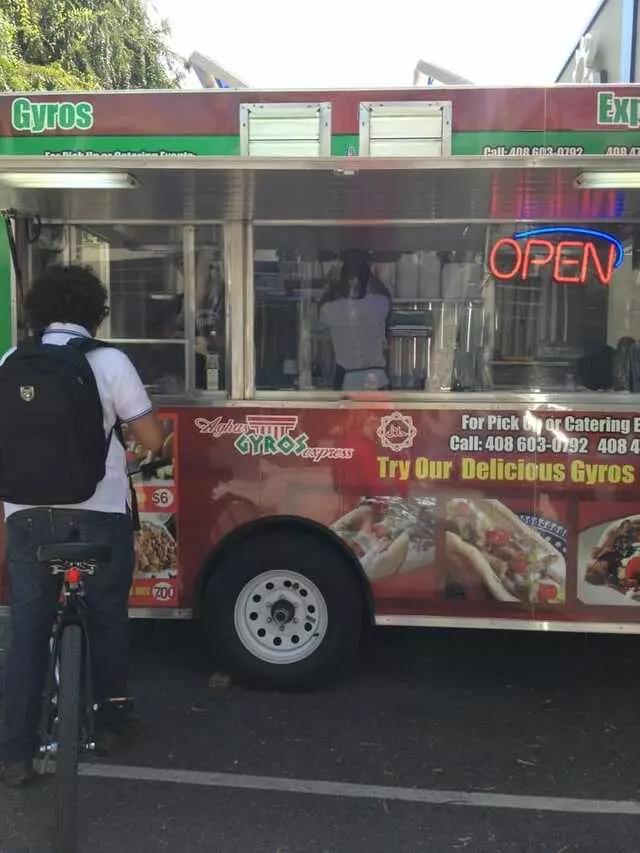 Agha’s Gyro Express