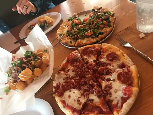 Sammy G’s
