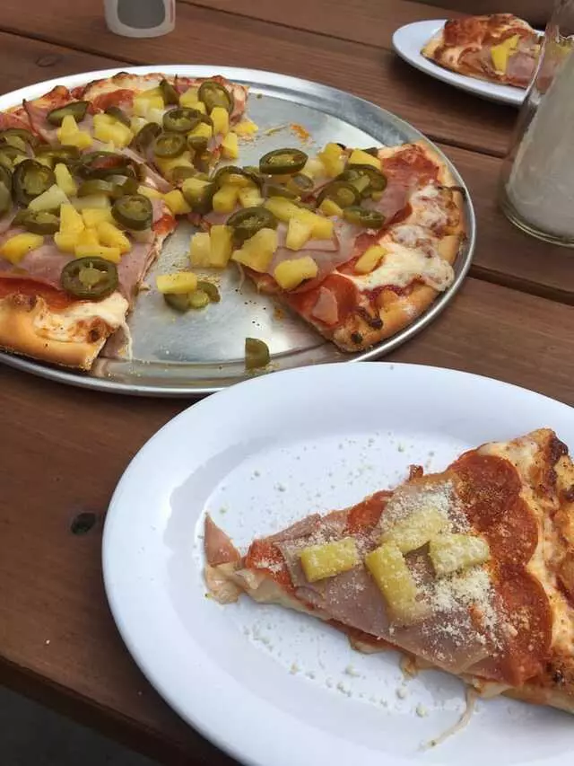 Sammy G’s