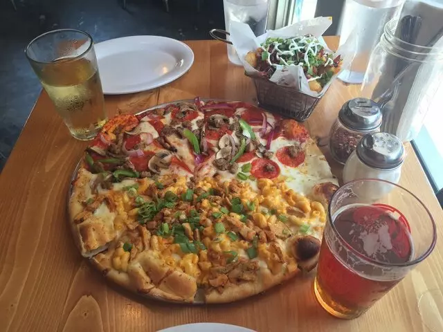 Sammy G’s