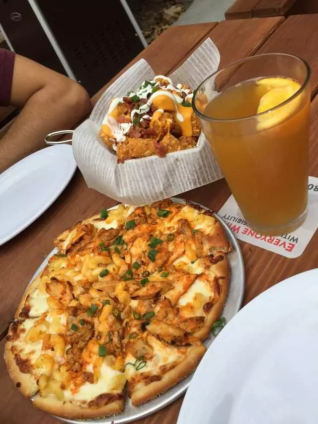 Sammy G’s