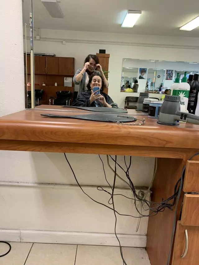 Ann’s Beauty & Barber Shop