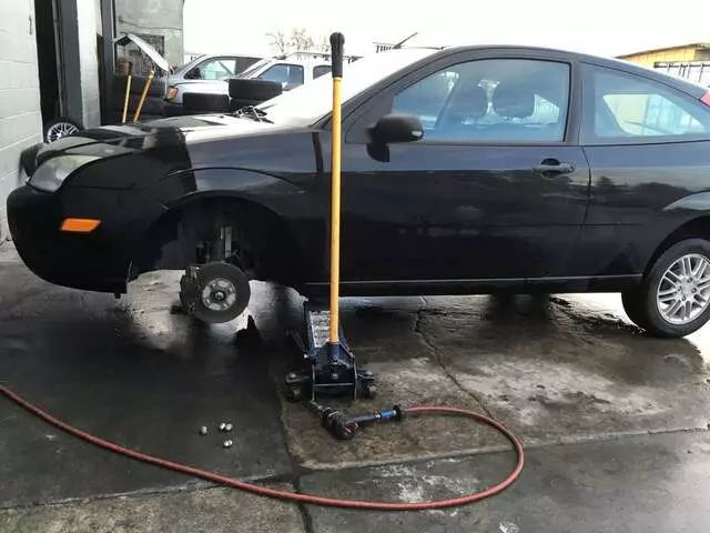 Barajas Tires & Wheels