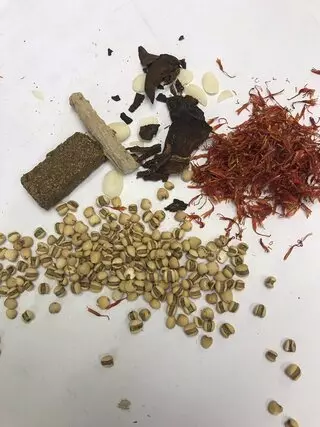 Tak Yan Herbal
