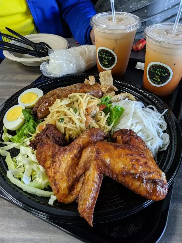 Famous Lao Papaya Restaurant
