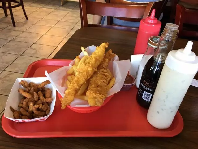 H Salts ESQ Fish & Chips