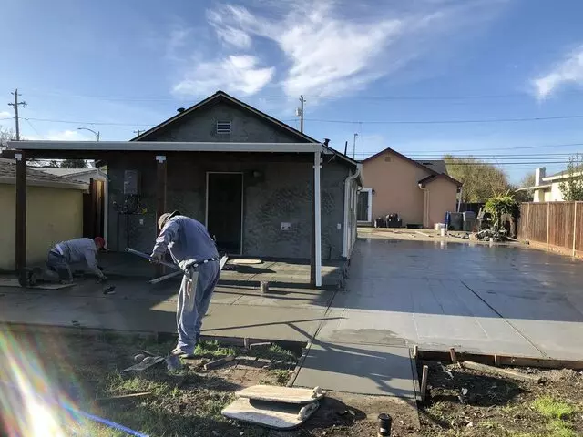 J L Concrete